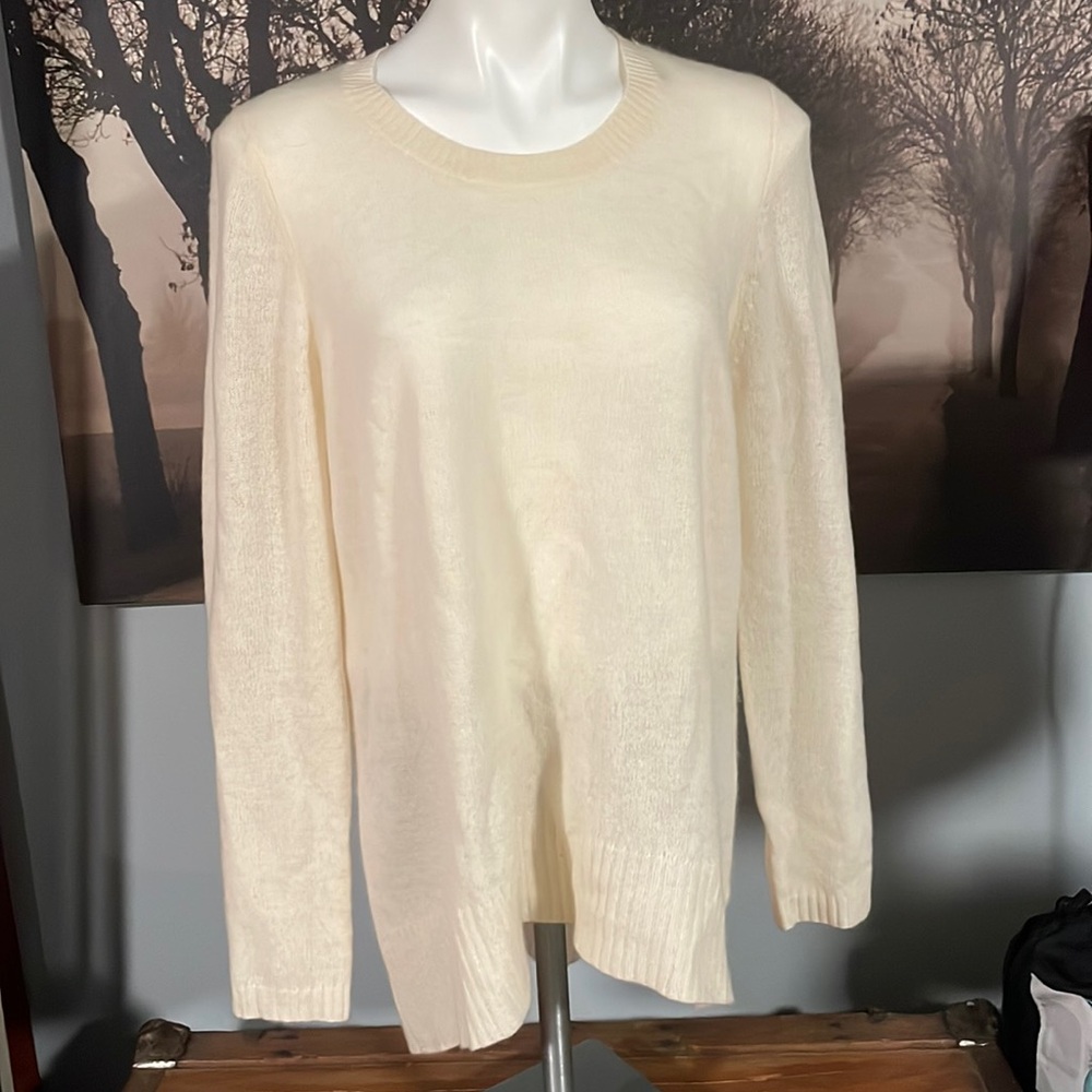 White + Warren Cashmere Sweater - L